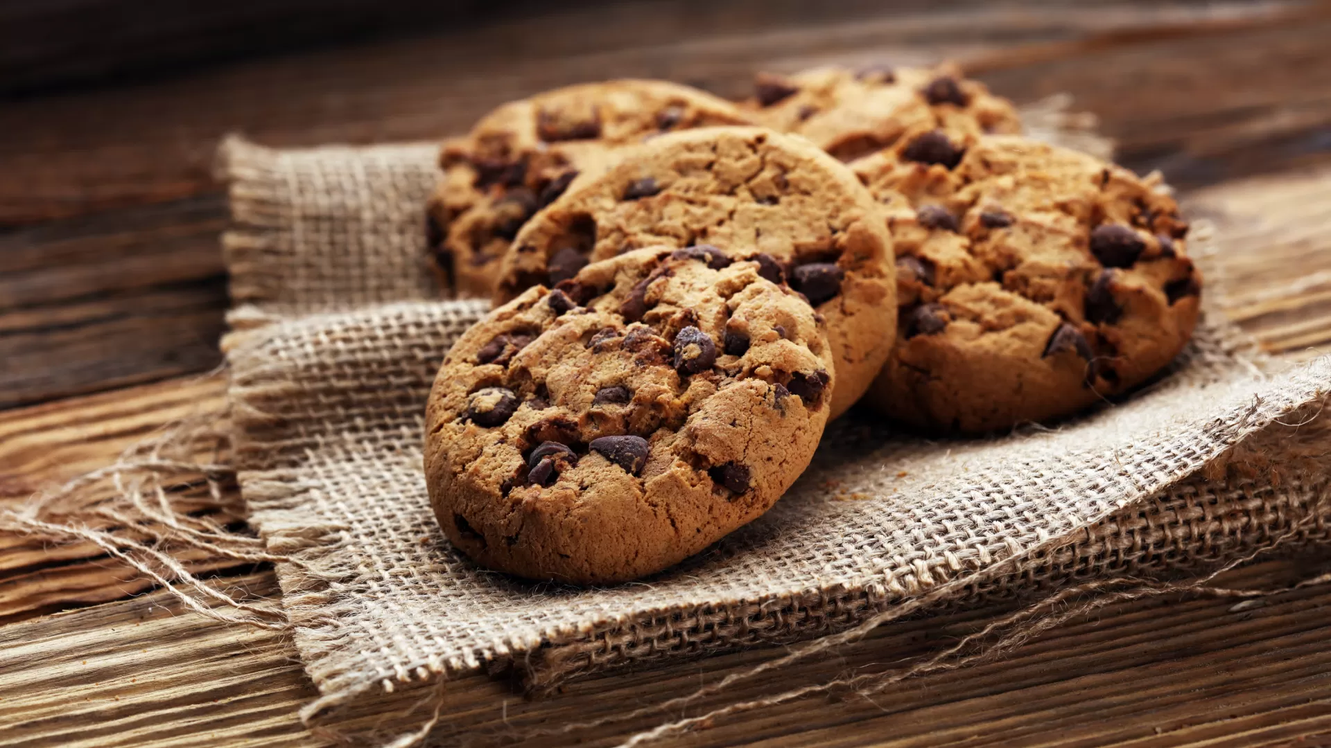 Receita de Cookies Integrais com Gotas de Chocolate Amargo