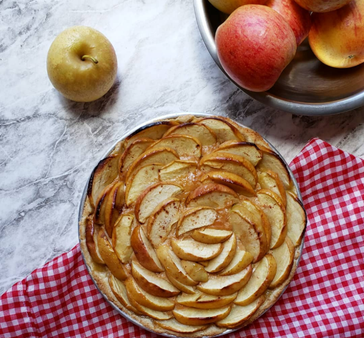 Receita de Torta de Maçã Integral com Canela